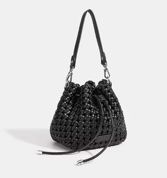 Bucket Bag Negra